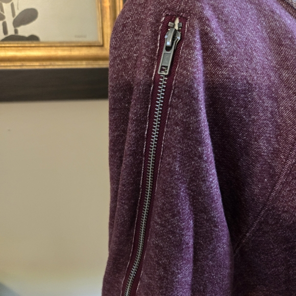 Rock & Republic Sweater. 219 - Picture 3 of 3